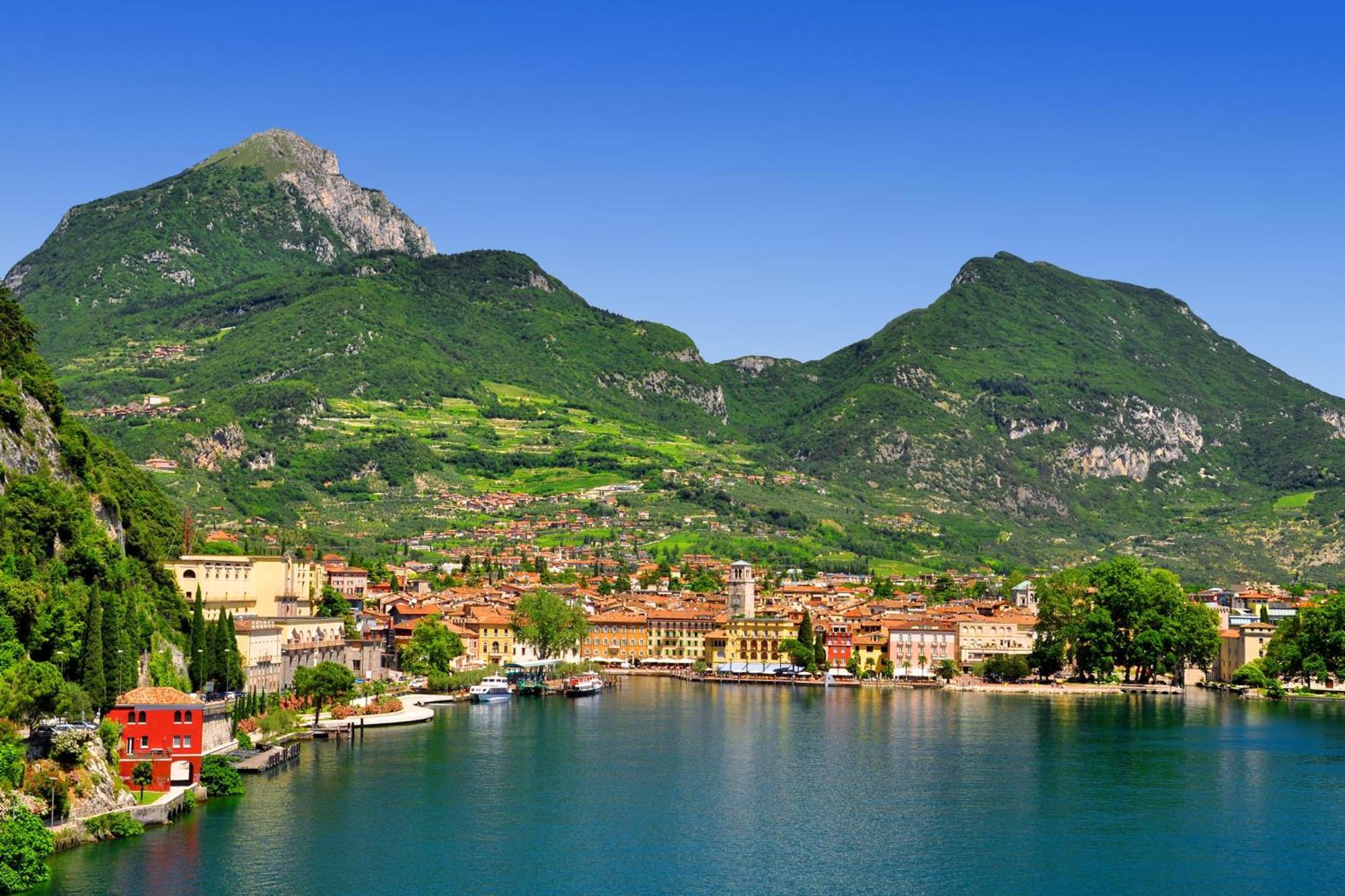 Antares150M From The Lake - Happy Rentals Riva del Garda Extérieur photo